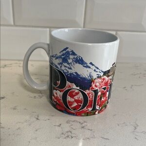 Portland Oregon city view mug NEW